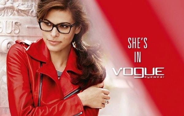 Vogue Eyewear Adriana Lima İle 2015 Sonbahar/Kış Kampanyası