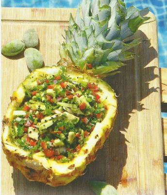 Raw ananas dolma