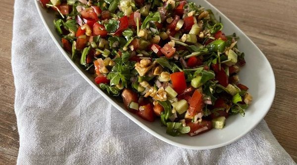 Rokalı Kaşık Salatası